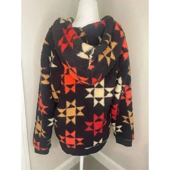 NWT Sonoma Women's Henley Sherpa Hoodie Jacket Multicolor Geometric Size M - Picture 2 of 5